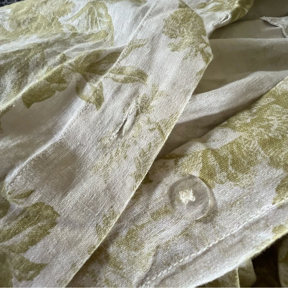 Pottery Barn Cream and Light Yellow Floral Duvet Cover
